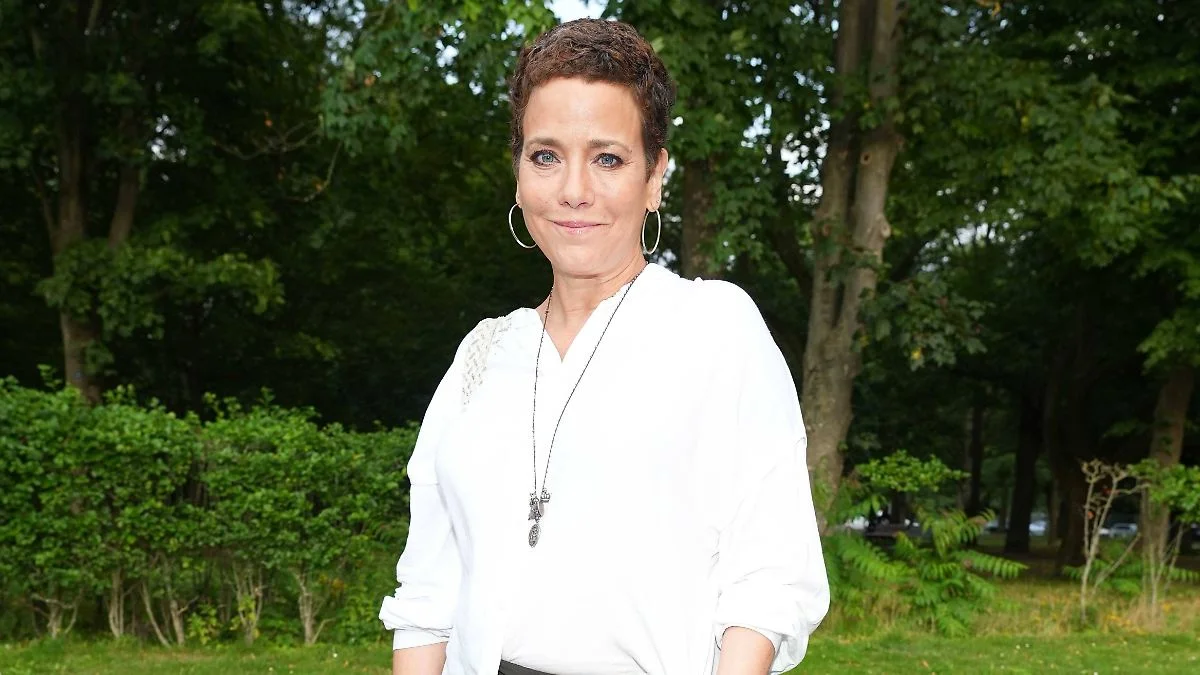 Muriel Baumeister: Wie die Schauspielerin ihre jahrzehntelange Alkoholabhängigkeit überwand